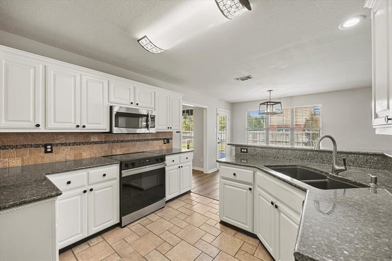 6905 Drew Court, Greenville TX 75402 - Photo 8
