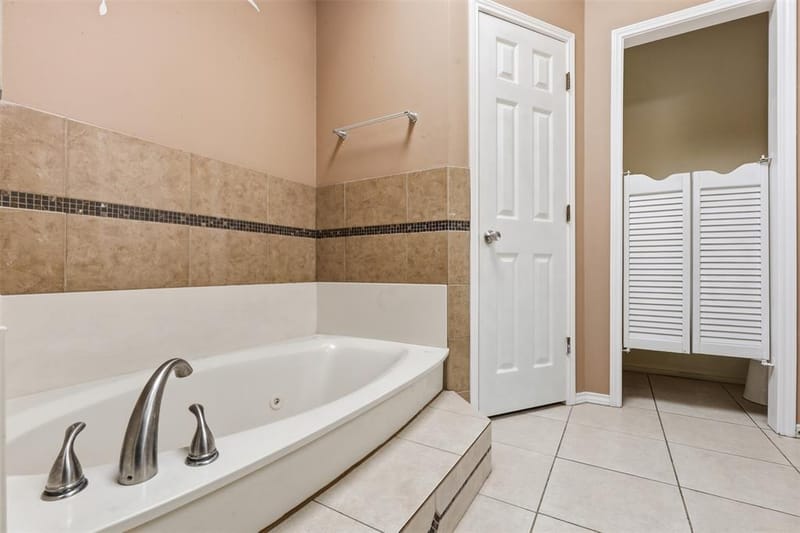7229 Laurelhill Court S, Fort Worth TX 76133 - Photo 22