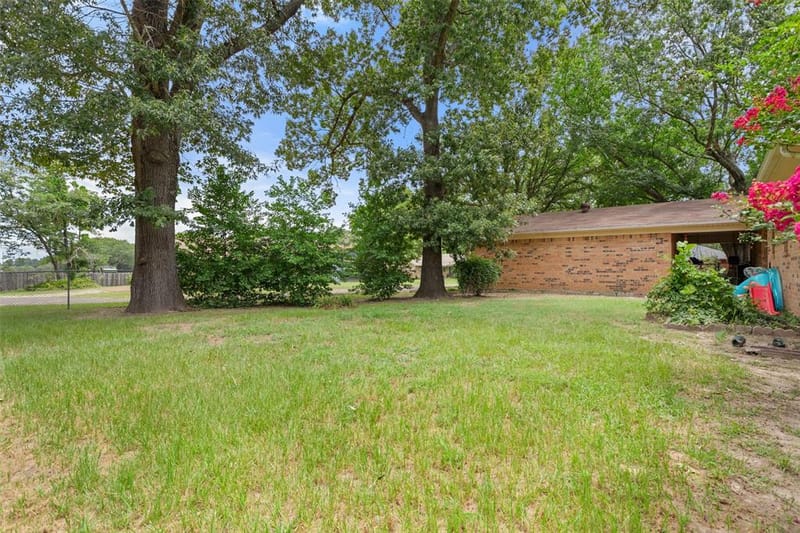 709 Glazner Street, Hawkins TX 75765 - Photo 27