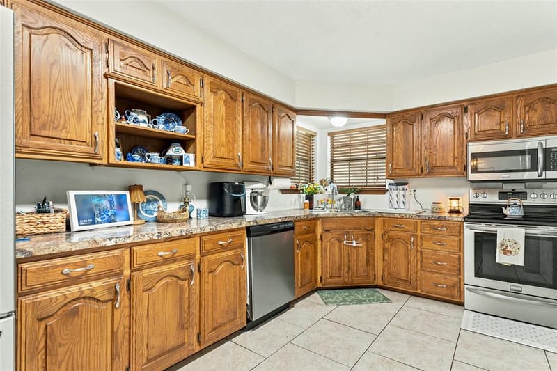 709 Glazner Street, Hawkins TX 75765 - Photo 12