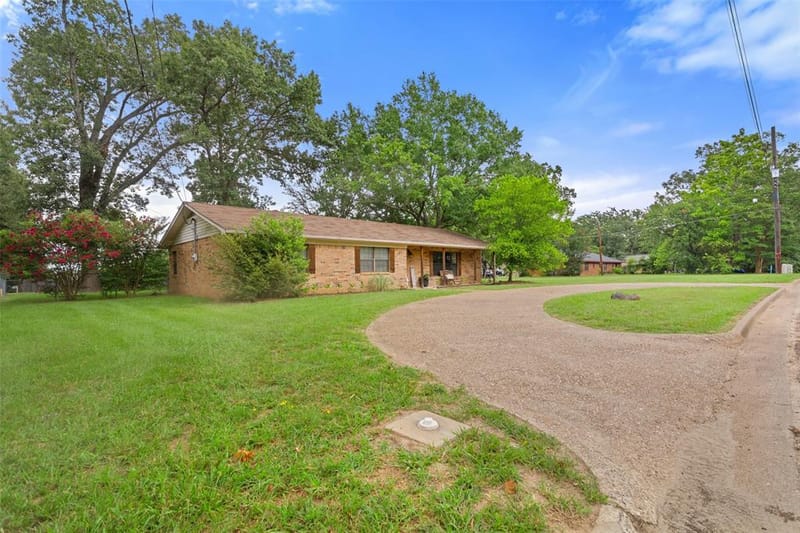 709 Glazner Street, Hawkins TX 75765