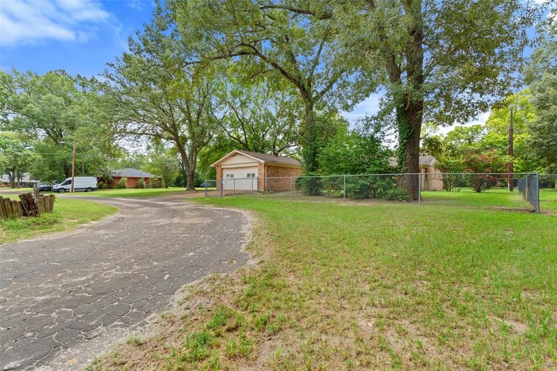 709 Glazner Street, Hawkins TX 75765 - Photo 30