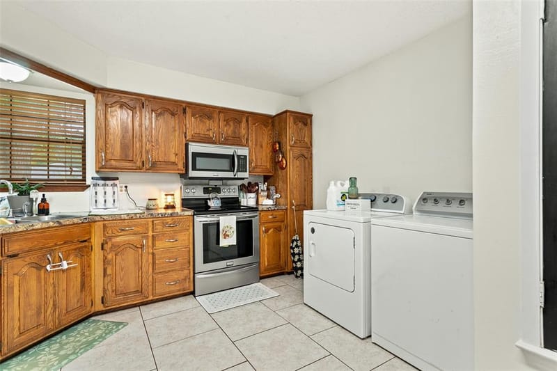 709 Glazner Street, Hawkins TX 75765 - Photo 14
