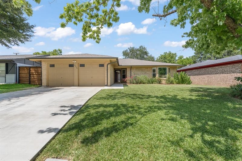 3756 Wedgworth Road S, Fort Worth TX 76133