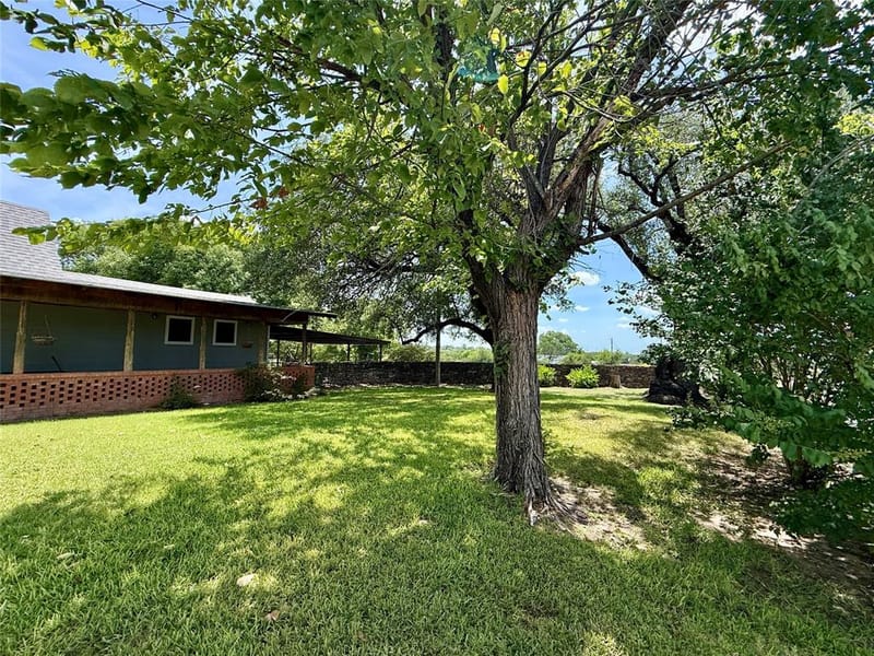 20959 Hwy 281, Hico TX 76457 - Photo 19