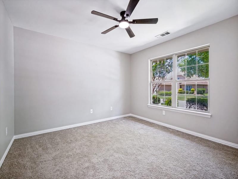 11217 Southerland Drive, Denton TX 76207 - Photo 17