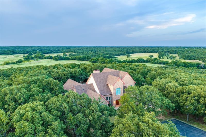 6831 State Highway 175, Montague TX 76251