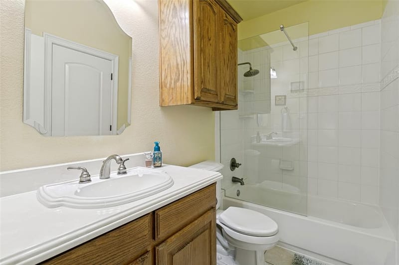 1290 Fox Lane, Burleson TX 76028 - Photo 24