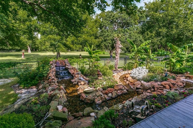 1290 Fox Lane, Burleson TX 76028 - Photo 29