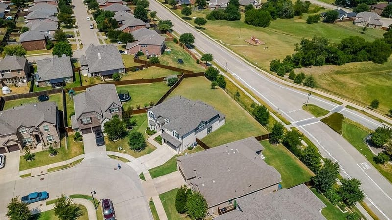 700 Lawndale Street, Celina TX 75009 - Photo 5