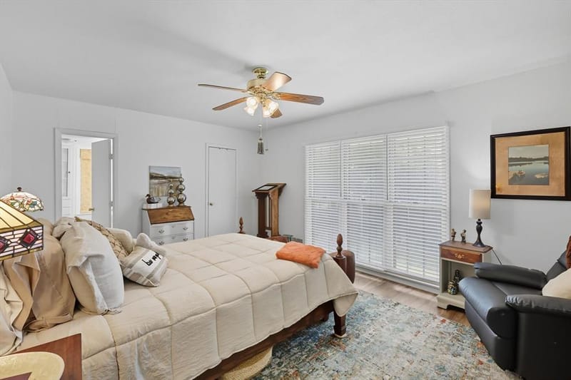 300 E Main Street, Whitesboro TX 76273 - Photo 19