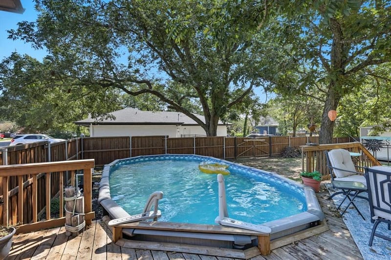 300 E Main Street, Whitesboro TX 76273 - Photo 35