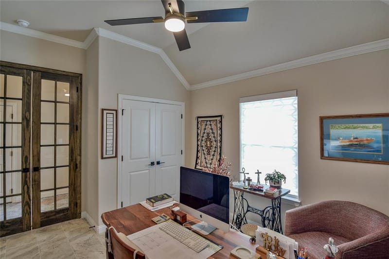 1453 Highland Park Circle, Granbury TX 76048 - Photo 5