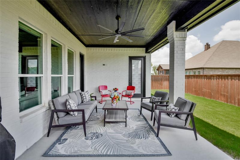 1453 Highland Park Circle, Granbury TX 76048 - Photo 35