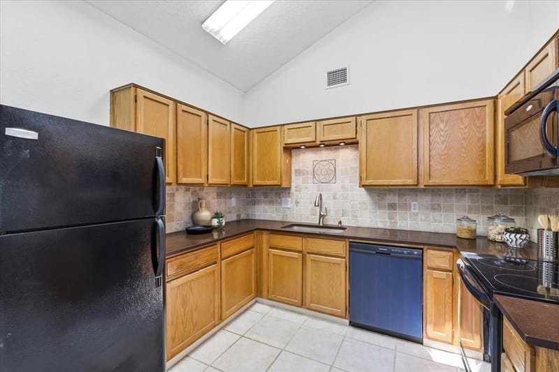 2309 Aquaduct Drive, Bedford TX 76022 - Photo 7
