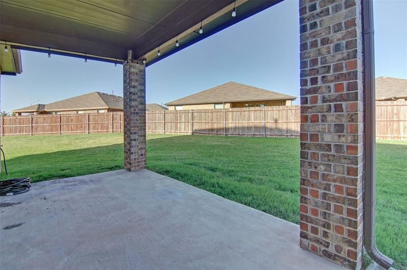 1220 Beestone Drive, Saginaw TX 76131 - Photo 29
