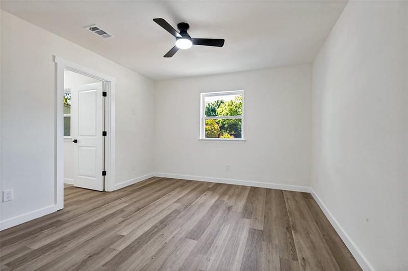 1631 Western Park Court, Dallas TX 75211 - Photo 20