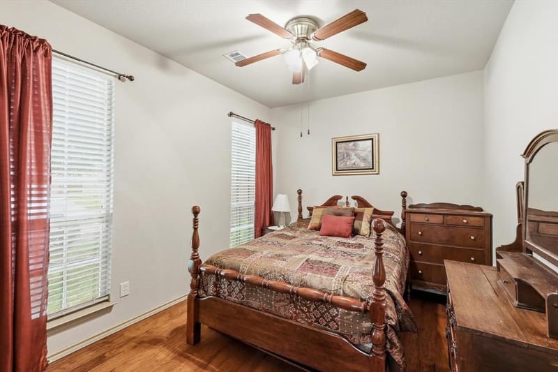 4524 Lacewood Drive, Denton TX 76226 - Photo 6