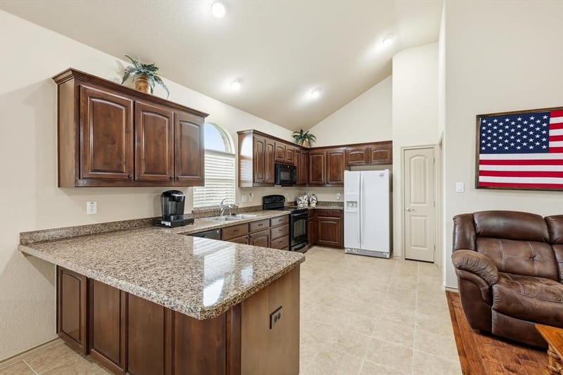 4524 Lacewood Drive, Denton TX 76226 - Photo 10