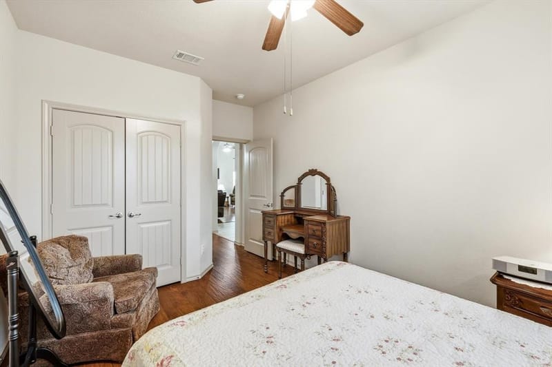 4524 Lacewood Drive, Denton TX 76226 - Photo 4