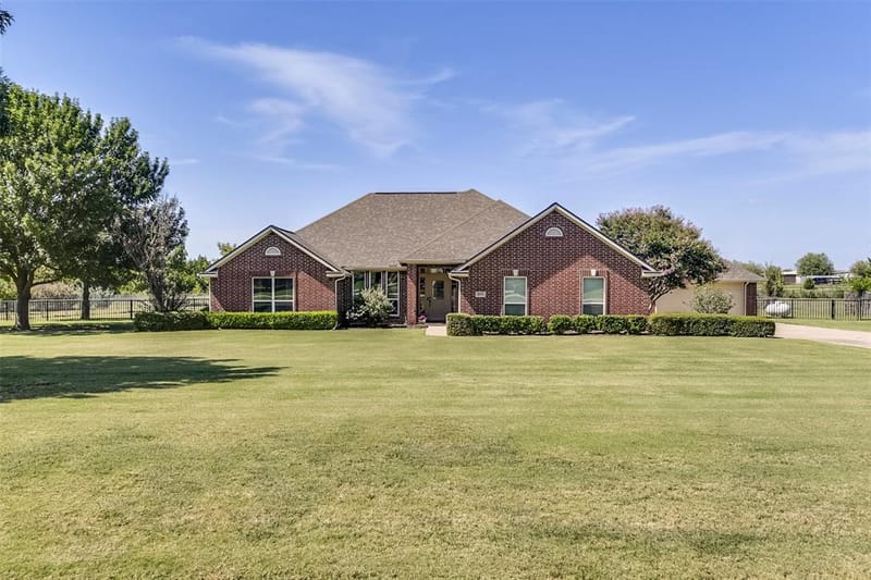8051 Mavis Avenue, Waxahachie TX 75167