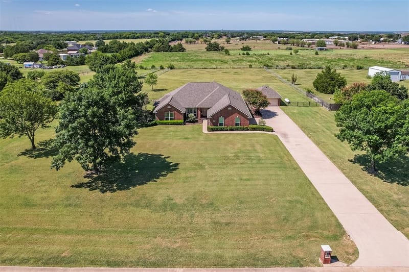 8051 Mavis Avenue, Waxahachie TX 75167 - Photo 28