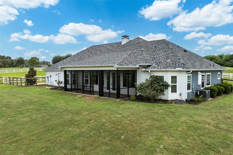 6870 Shore Crest Way, Athens TX 75752 - Photo 31