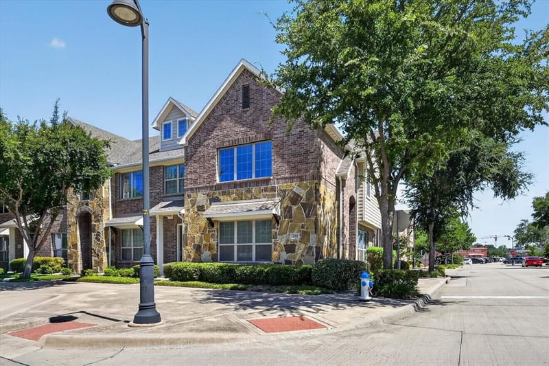 233 Brick Row Drive, Richardson TX 75081