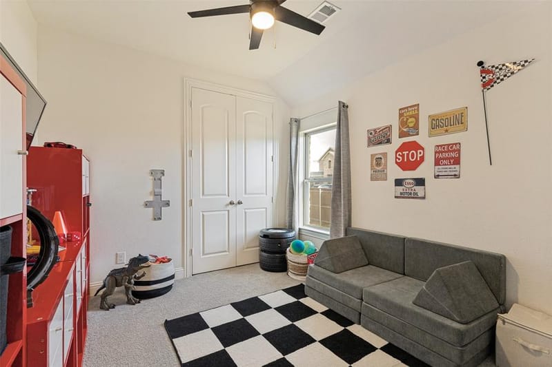 5933 Lovills Creek Street, Fort Worth TX 76179 - Photo 26