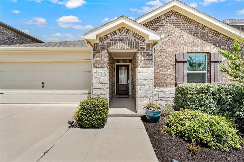1713 Gold Mine Trail, Aubrey TX 76227 - Photo 18
