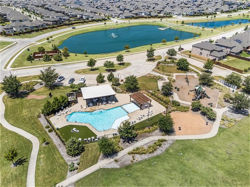 1713 Gold Mine Trail, Aubrey TX 76227 - Photo 31
