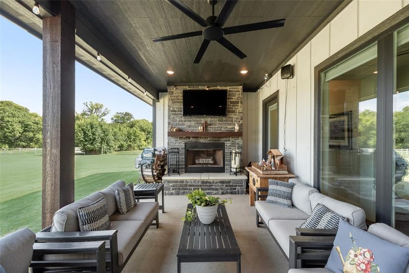 160 N Falling Leaves Drive N, Waxahachie TX 75167 - Photo 34
