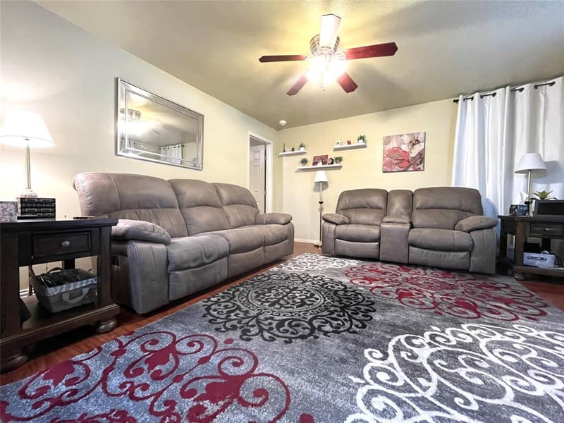 301 Briggs Street, Waxahachie TX 75165 - Photo 7
