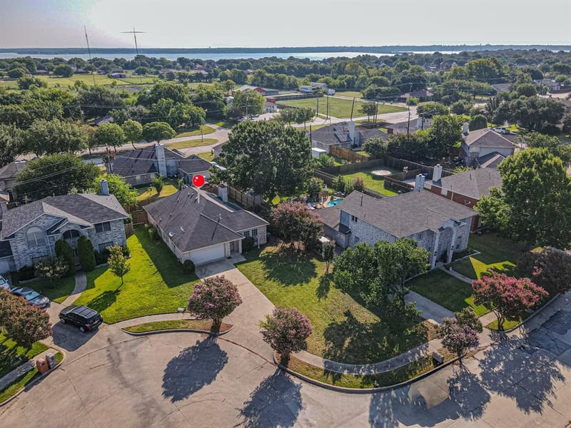 7513 Beverly Drive, Rowlett TX 75089 - Photo 3