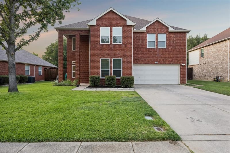 1145 Whispering Trail Circle, Lewisville TX 75067 - Photo 4