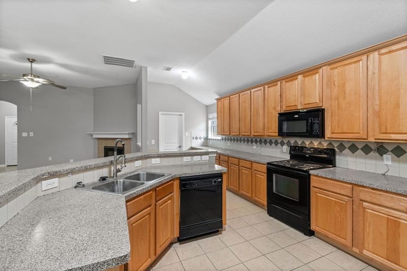 3704 Palm Drive, Fort Worth TX 76244 - Photo 7