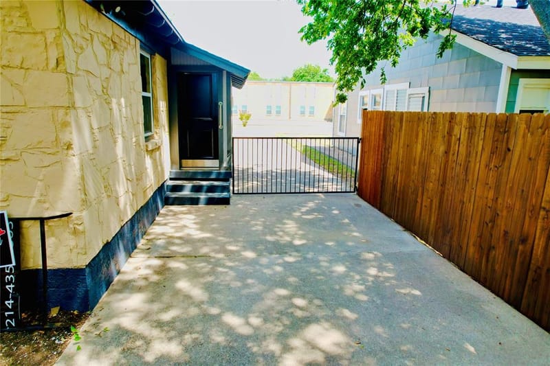 1814 Melbourne Avenue, Dallas TX 75224 - Photo 7