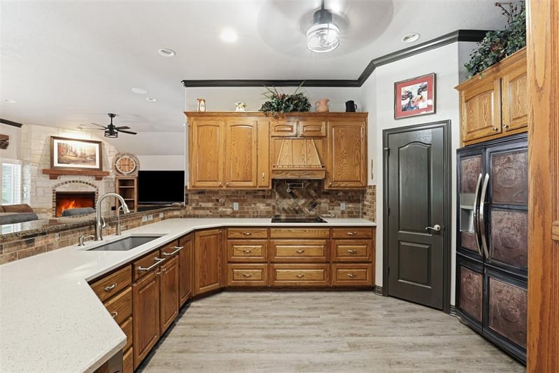 8904 Woodlawn Drive, Granbury TX 76049 - Photo 16