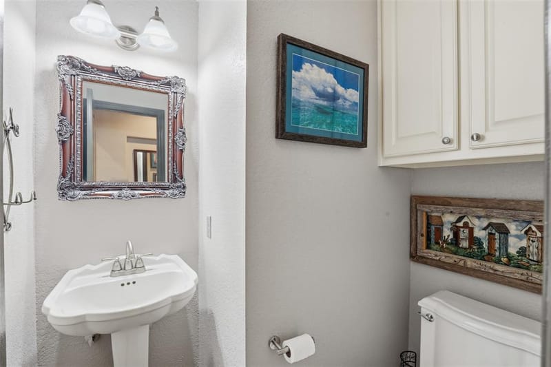 8904 Woodlawn Drive, Granbury TX 76049 - Photo 11