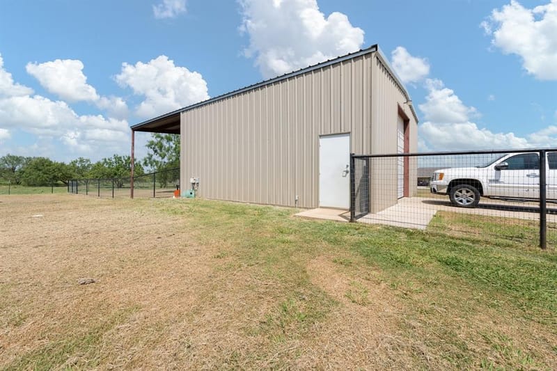 8868 County Road 1205, Grandview TX 76050 - Photo 28