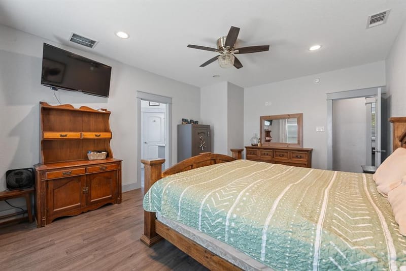 8868 County Road 1205, Grandview TX 76050 - Photo 19
