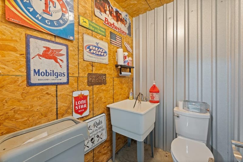 8868 County Road 1205, Grandview TX 76050 - Photo 31