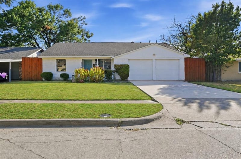 2721 Westview Drive, Mesquite TX 75150