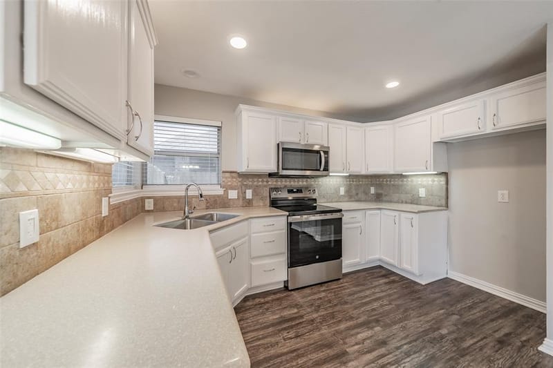 1023 Porter Place, Sanger TX 76266 - Photo 10