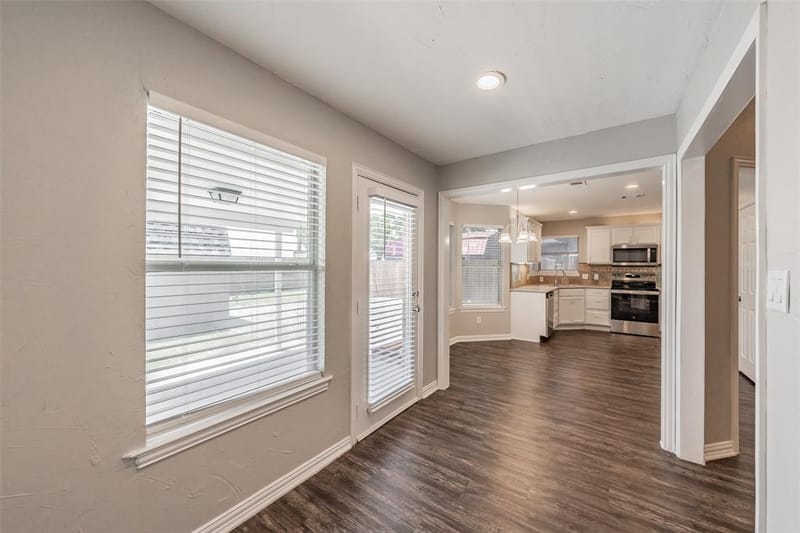 1023 Porter Place, Sanger TX 76266 - Photo 14