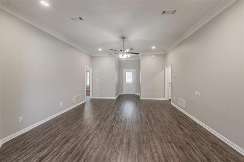 1023 Porter Place, Sanger TX 76266 - Photo 4