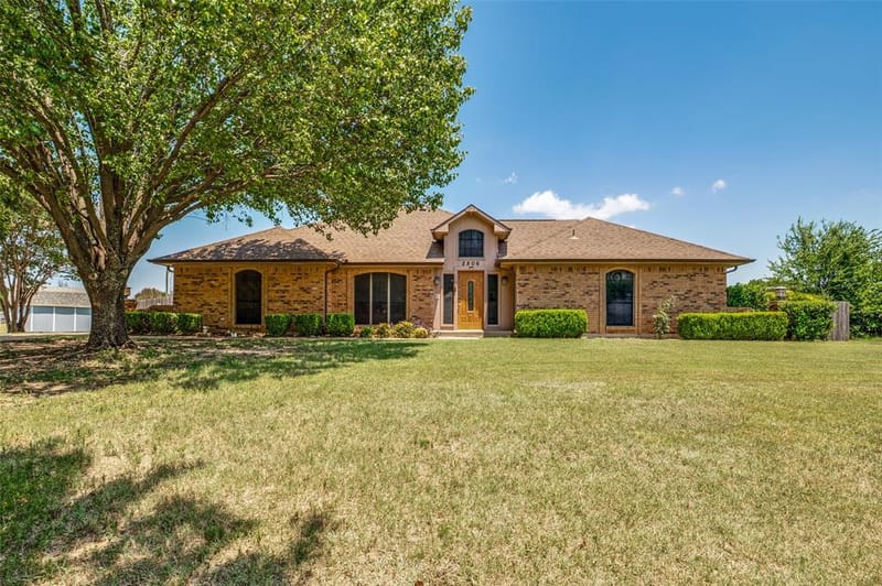 2806 Cinnamon Springs Road, Glenn Heights TX 75154