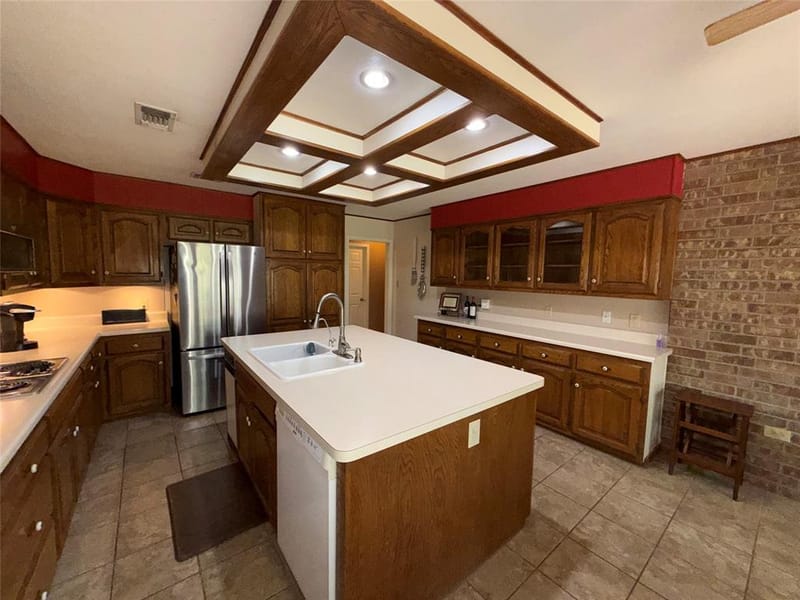 136 Busey Boulevard, Decatur TX 76234 - Photo 13