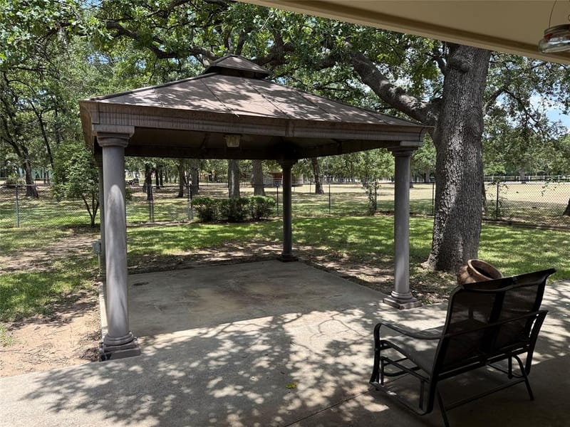 136 Busey Boulevard, Decatur TX 76234 - Photo 24