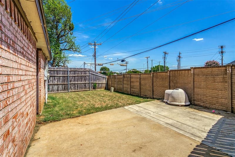 1228 Falcon Trail, Bedford TX 76021 - Photo 20
